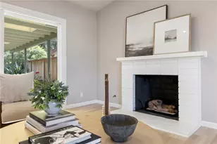 927 Presidio, Costa Mesa, CA 92626 - Photo 6