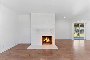 17363 Saticoy St, Northridge, CA 91325 - Photo 6