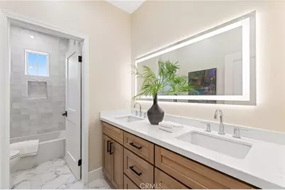 9 Figaro, Irvine, CA 92606 - Photo 38