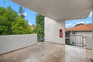 2328 Via Mariposa, Laguna Woods, CA 92637 - Photo 4
