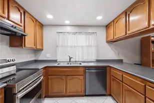 8225 Mahogany, Buena Park, CA 90620 - Photo 10