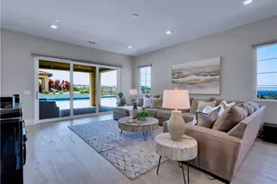8461 Hinterland Dr, San Diego, CA 92127 - Photo 22