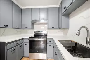 1602 N King Street #Apt#D4, Santa Ana, CA 92706 - Photo 2