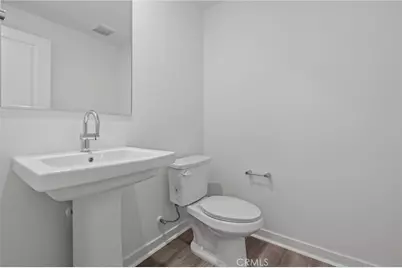 15880 Blue Copper Way, Fontana, CA 92336 - Photo 8