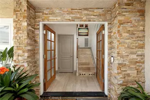 17081 5th St, Huntington Beach, CA 90742 - Photo 2