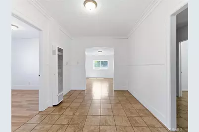 4900 8th Avenue, Los Angeles, CA 90043 - Photo 16
