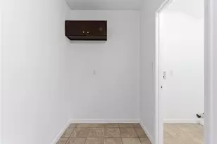 4900 8th Ave, Los Angeles, CA 90043 - Photo 18