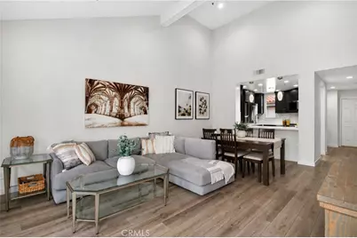 1400 Pacific Coast #305, Huntington Beach, CA 92648 - Photo 16