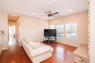 36338 Cinzia, Winchester, CA 92596 - Photo 14