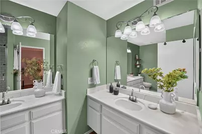 69 Brownfield, Pomona, CA 91766 - Photo 28