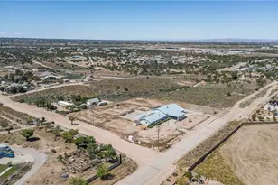 6748 Coriander, Oak Hills, CA 92344 - Photo 70
