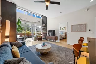 800 The Mark, San Diego, CA 92101 - Photo 2