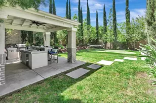 142 Yellow Daisy, Irvine, CA 92618 - Photo 2