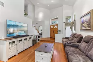527 S Morningstar Dr, Anaheim, CA 92808 - Photo 6