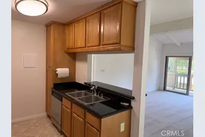 1345 Cabrillo Park #H04, Santa Ana, CA 92701 - Photo 10