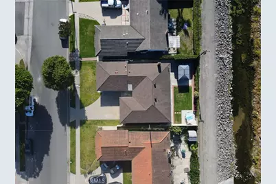 6091 Kimberly Drive, Huntington Beach, CA 92647 - Photo 48