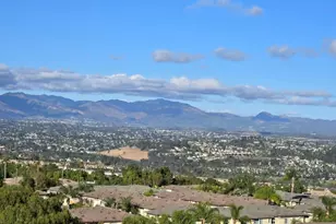 30 Groveside Dr, Aliso Viejo, CA 92656 - Photo 2