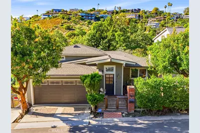 980 Bluebird Canyon, Laguna Beach, CA 92651 - Photo 2