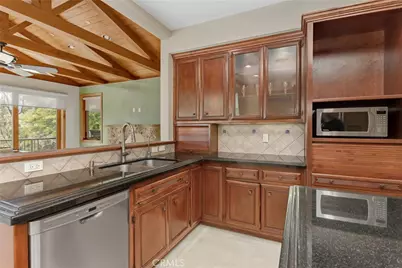 204 Saint Catherine, Redlands, CA 92374 - Photo 18