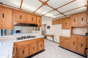8571 Links, Buena Park, CA 90621 - Photo 10