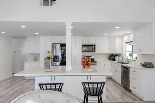 30184 Skippers Way, Canyon Lake, CA 92587 - Photo 14