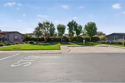 123 Madrid, Tustin, CA 92780 - Photo 44