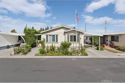 123 Madrid, Tustin, CA 92780 - Photo 2