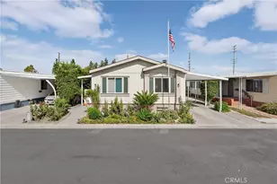 123 Madrid, Tustin, CA 92780 - Photo 2