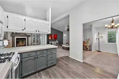 123 Madrid, Tustin, CA 92780 - Photo 18