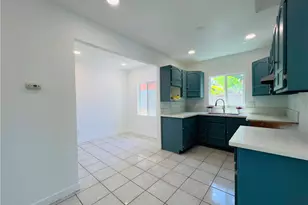 10372 Mariposa, South Gate, CA 90280 - Photo 6