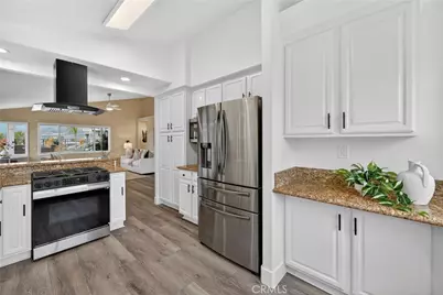 21041 Briarwood, Rancho Santa Margarita, CA 92679 - Photo 16