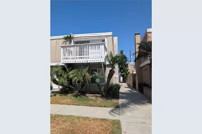 205 13th Street #D, Huntington Beach, CA 92648 - Photo 2