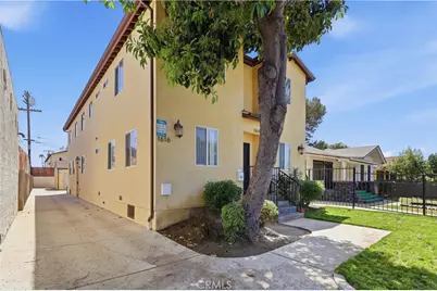 1614 W 39th Place, Los Angeles, CA 90062 - Photo 1