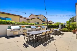 10902 Flora Park Wy, Cypress, CA 90720 - Photo 34