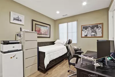 10902 Flora Park Way, Cypress, CA 90720 - Photo 16