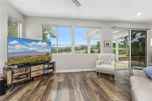 27 Acorn Ridge, Rancho Santa Margarita, CA 92688 - Photo 6