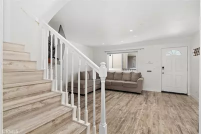 606 Lake Street #22, Huntington Beach, CA 92648 - Photo 4