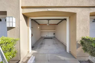 147 Gallery, Tustin, CA 92782 - Photo 14