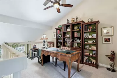 7890 E Spring Street #2L, Long Beach, CA 90815 - Photo 26