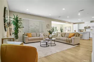 27260 Debut, Valencia, CA 91381 - Photo 4