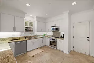 11 Via Almeria, San Clemente, CA 92673 - Photo 10
