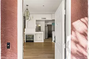 82 Santa Barbara Ct, Lake Forest, CA 92610 - Photo 4