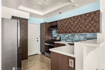 82 Santa Barbara Court, Lake Forest, CA 92610 - Photo 12