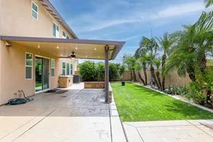 6877 Thistle St, Eastvale, CA 92880 - Photo 48