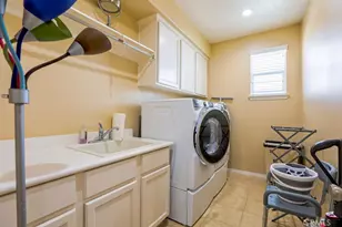 6877 Thistle St, Eastvale, CA 92880 - Photo 40