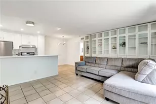 2815 S Fairview St, Santa Ana, CA 92704 - Photo 4