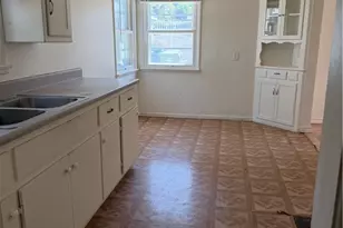 323 Elm, Inglewood, CA 90301 - Photo 8