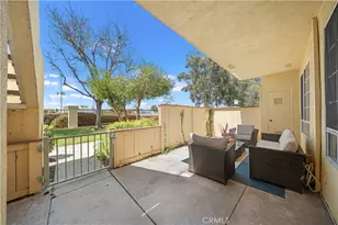 69 Alicante Aisle, Irvine, CA 92614 - Photo 4