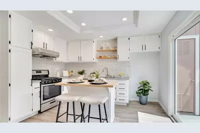 178 Monroe, Irvine, CA 92620 - Photo 1