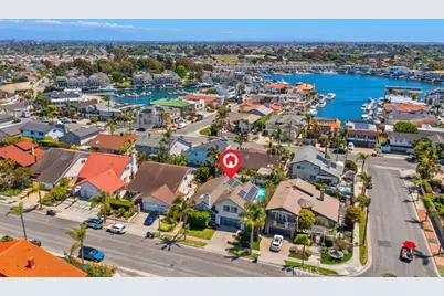 3962 Mistral, Huntington Beach, CA 92649 - Photo 2